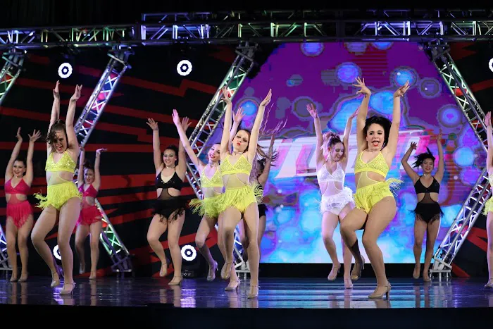 Denise Daniele Dance Center Picture 10