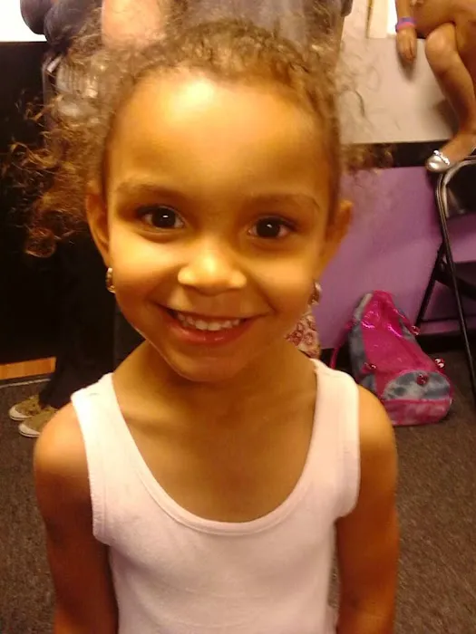 Body Language Dance Center Picture 2