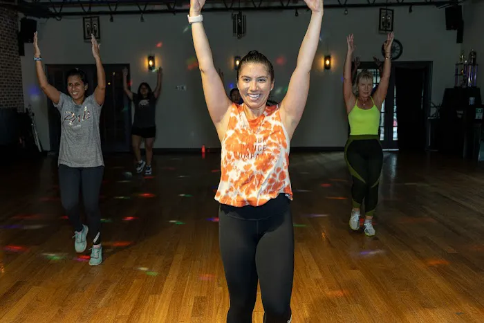 VIVA Ballroom | Dance | Fitness Picture 9