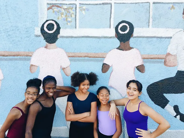 Elevé Dance Theater Picture 1