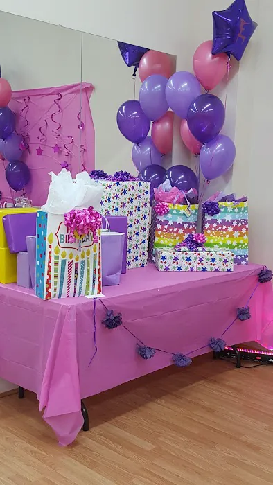 Just Dance Dance Studio Picture 9