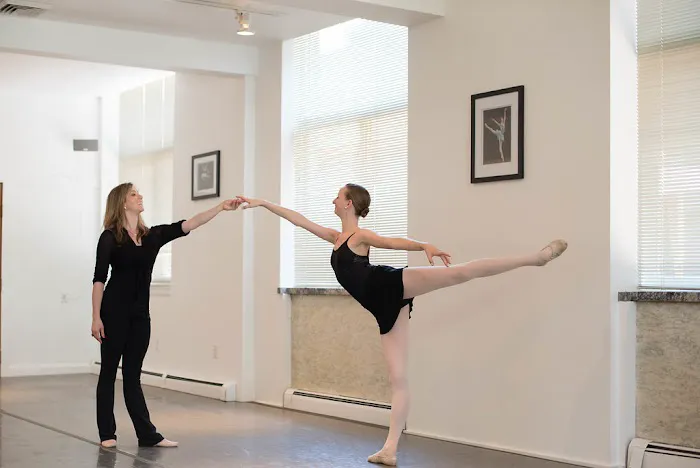 Jennie Somogyi Ballet Academy Picture 5