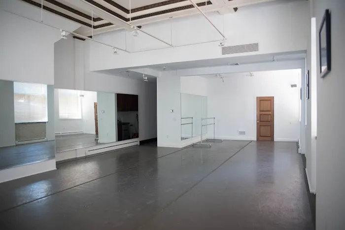 Jennie Somogyi Ballet Academy Picture 7