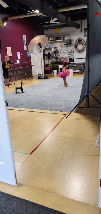 Dance Connection Picture 5
