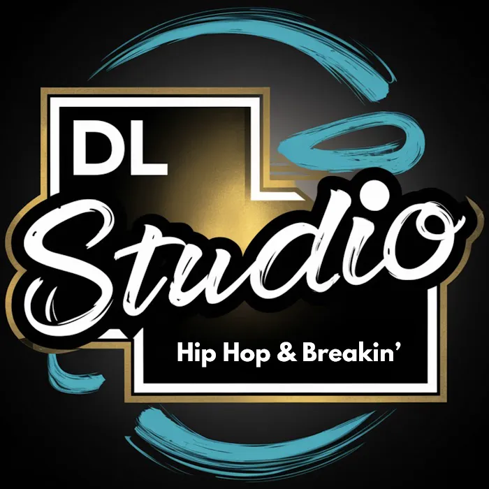 Dance on the DL Picture 5