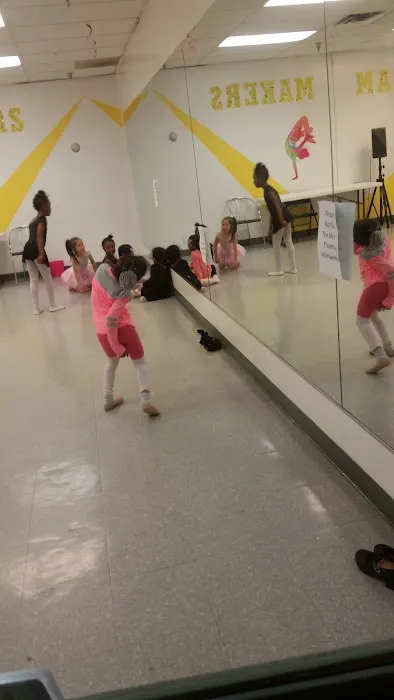 Dream Makers Dance Studios Picture 2