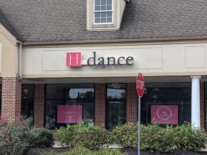 Harmonie Dance Picture 3