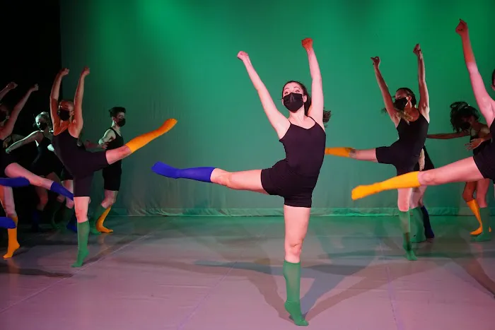 Mill Ballet School Picture 6