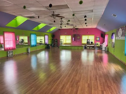 BlaZIN Dance & Fitness LLC ZUMBA & More Picture 1