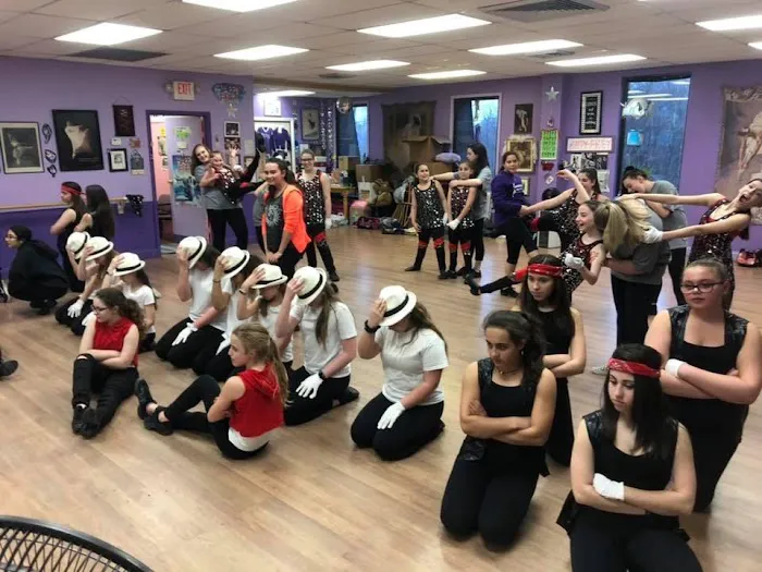 Happy Feet Dance School Picture 3