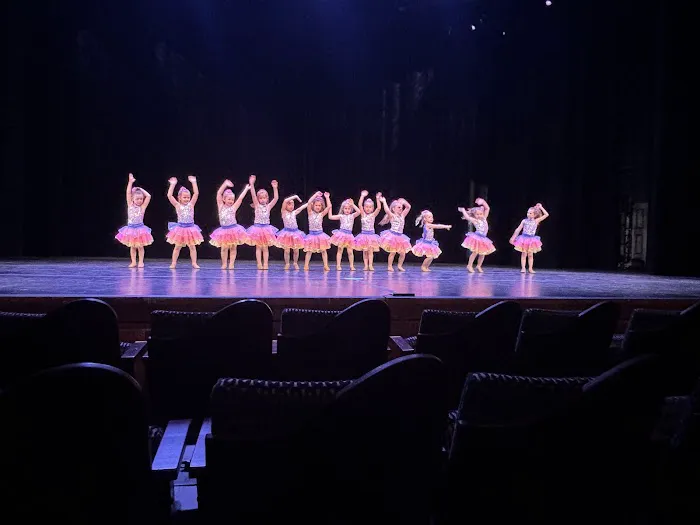 Legacy Dance Center Picture 1