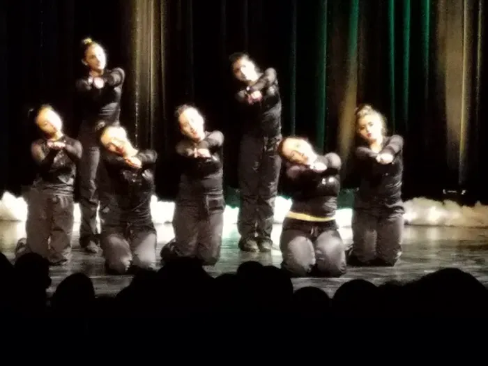 Shine Dance Company Picture 8