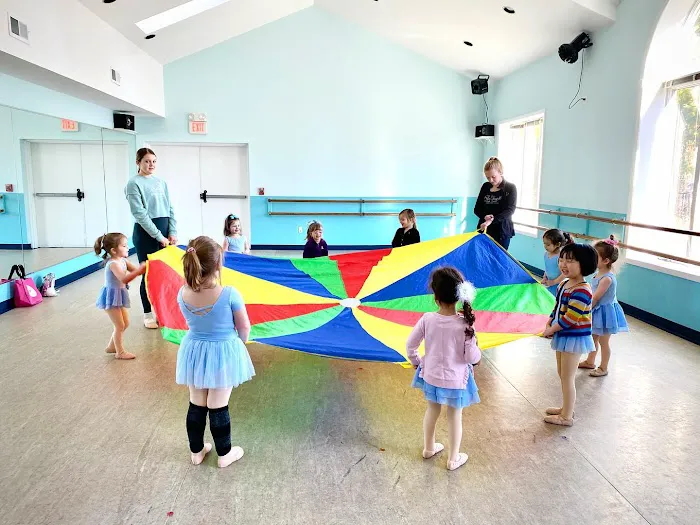Shine Dance Company Picture 1
