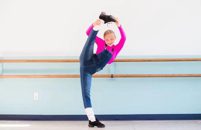 Shine Dance Company Picture 6