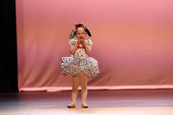 TREN Dance Studio at CBAA Picture 3