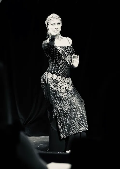 MoonGypsy Dance studio Picture 7