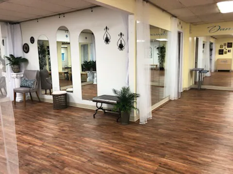 MoonGypsy Dance studio Picture 6