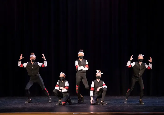 Ascend Dance Center Picture 2