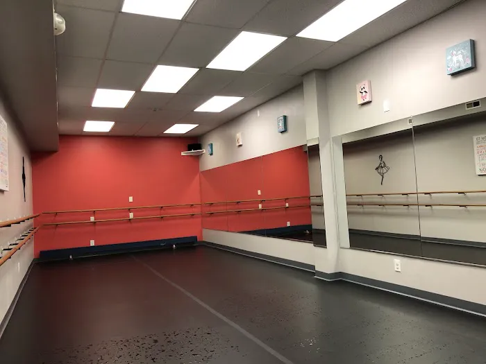 Katie's Dance Academy Picture 4