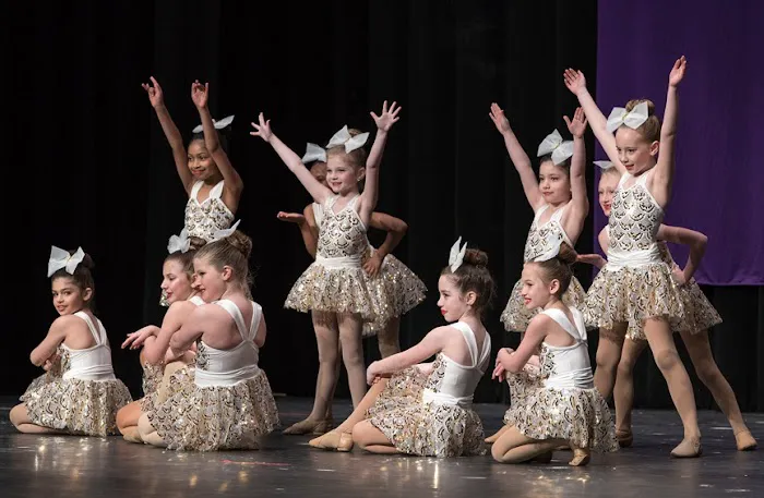 La Luna Dance Studio Picture 2