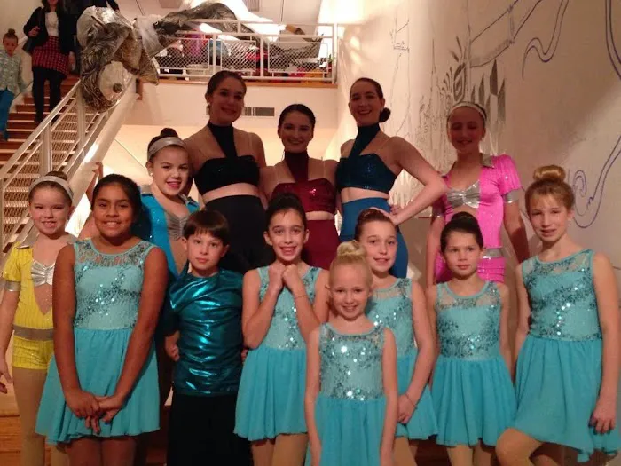 Academy of Dance Artistry Picture 4