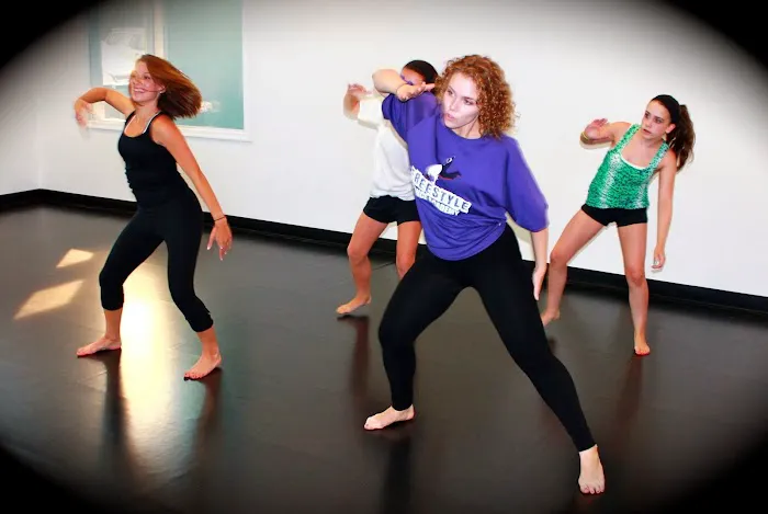 Freestyle Dance Academy Picture 9