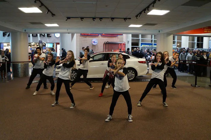 Freestyle Dance Academy Picture 6