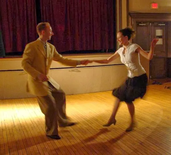 Swing Kat Entertainment Picture 9