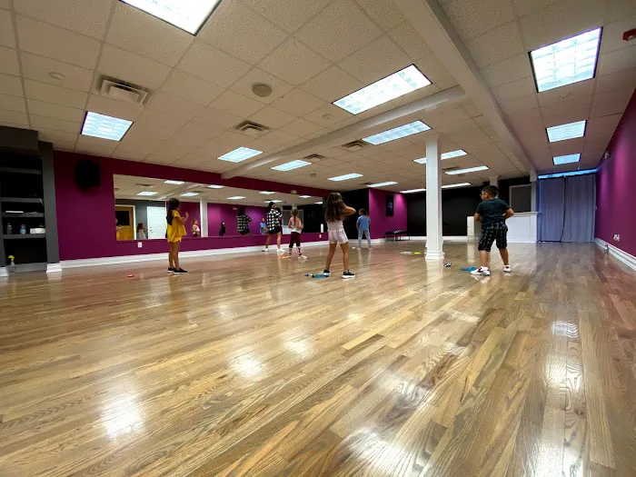 Live and Direct - House of Dance Picture 3