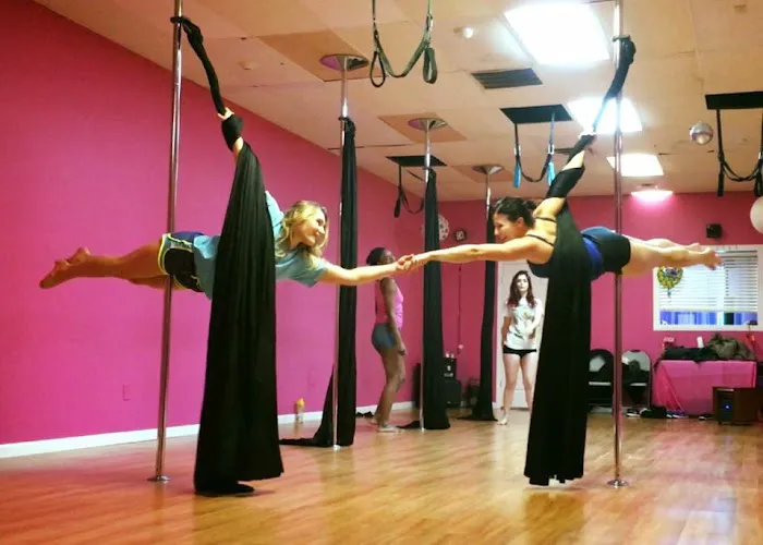 Shimmy Shimmy Dance Studio Picture 3