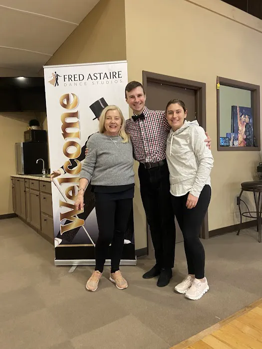 Fred Astaire Dance Studios Picture 4