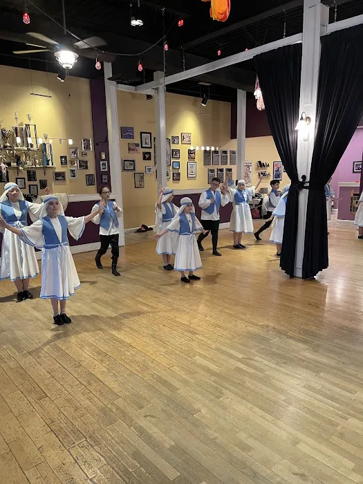 Top Hat Dance Studio Picture 3