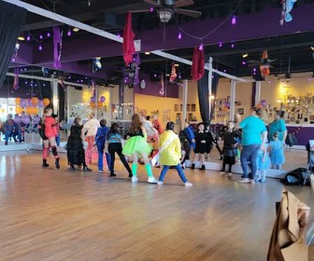 Top Hat Dance Studio