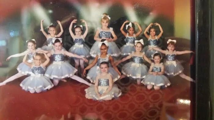 Dave Ragnacci School of Dance Picture 1