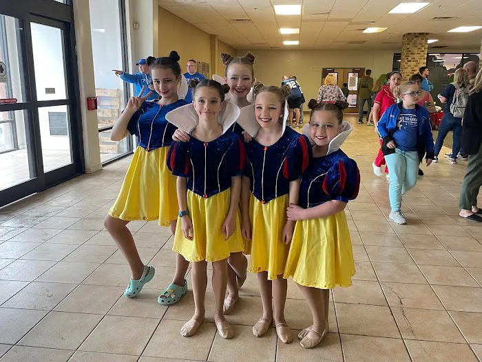 Tracey's Academy of Dance Picture 6