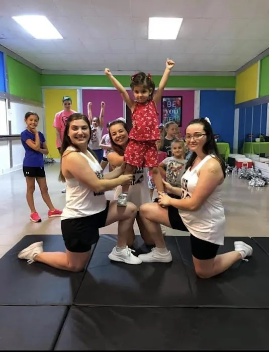 The dance factory Picture 4