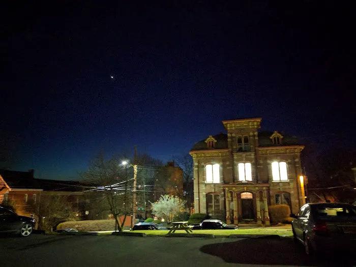 Cunneen-Hackett Arts Center Picture 9