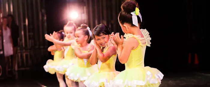 Dance Pointe Performing Arts Center Picture 4