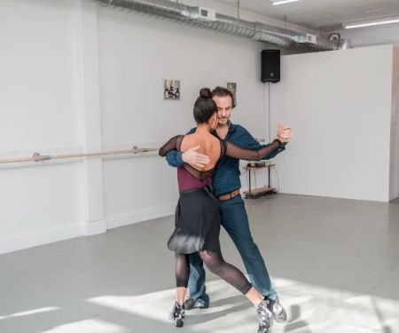 Dancing Arts Studio
