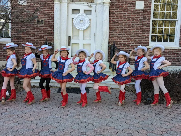 Devine School Dance Picture 3