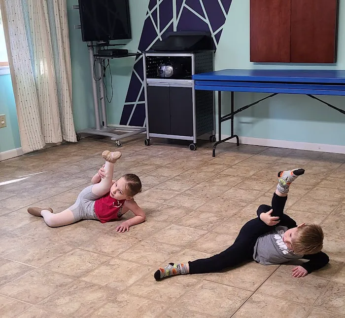 Stage Door Dance Studio Picture 3