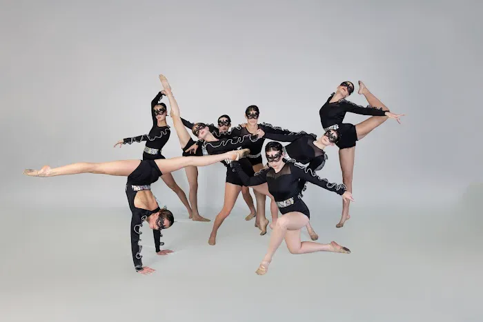 Stage Door Dance Studio Picture 6