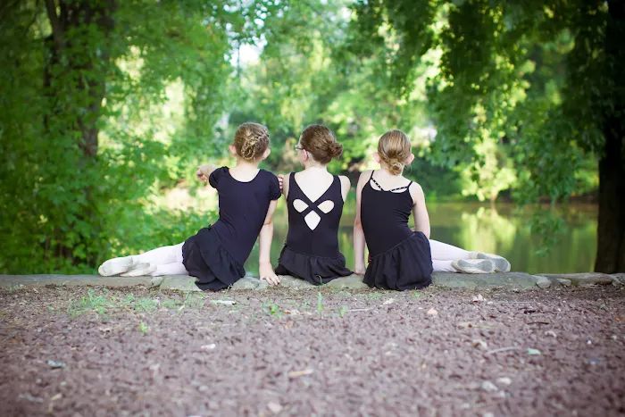 Visions Dance Company Picture 9