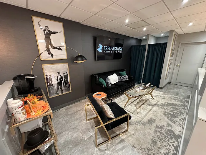 Fred Astaire Dance Studios Picture 5