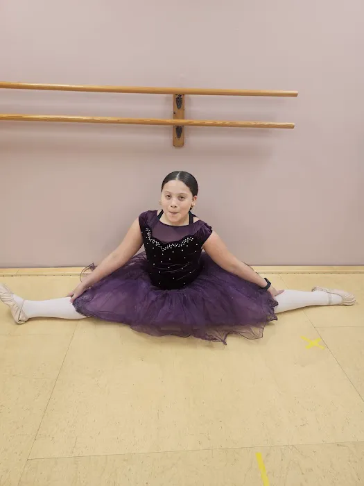Pizzazz Dance Center Picture 4