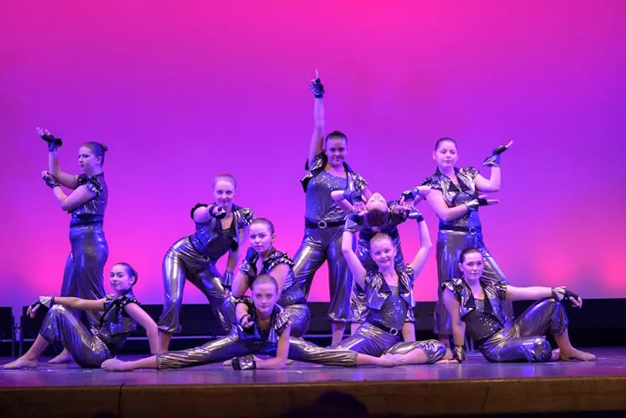 Pizzazz Dance Center Picture 9