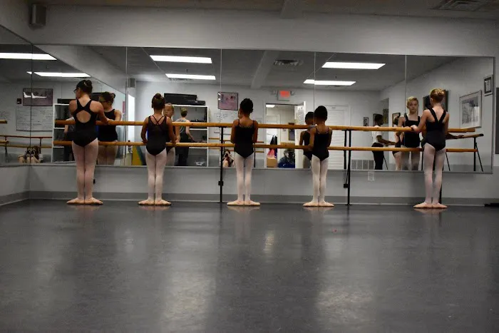 Lowe Dance Studio Picture 9