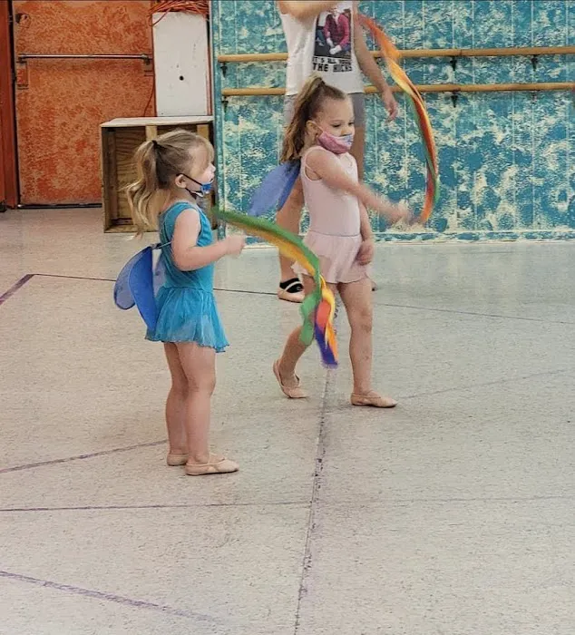 Best of Entertainment Dance Academy Picture 8