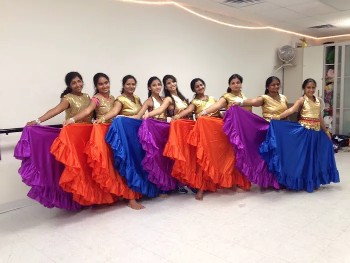 taarang dance & fitness Picture 7