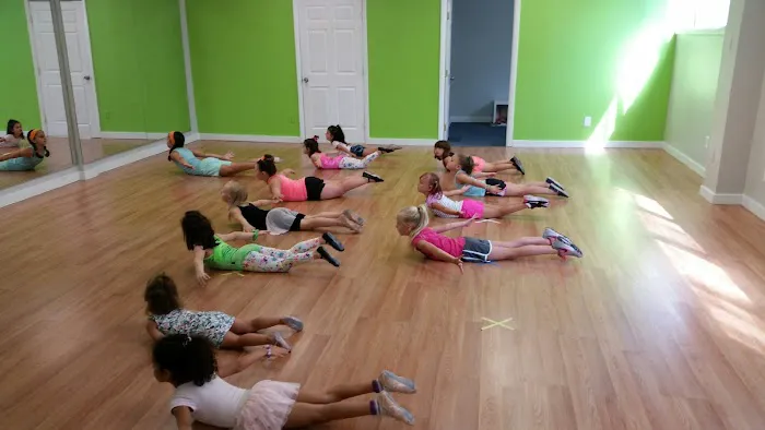 Movement Dynamics Dance Company Picture 2
